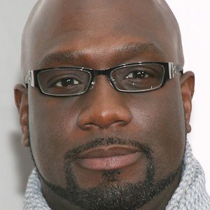 Richard T Jones