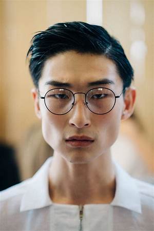 Sang Woo Kim