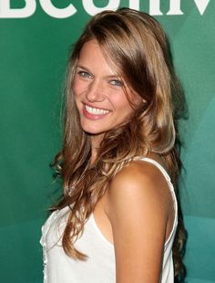 Tracy Spiridakos