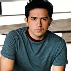 Dennis Trillo