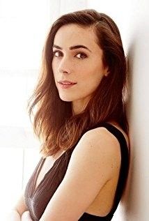 Geraldine Hakewill