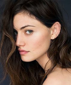 Phoebe Tonkin