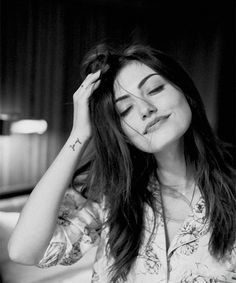 Phoebe Tonkin