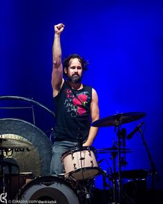 Ronnie Vannucci Jr.