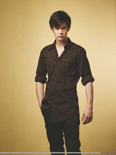 Skandar Keynes