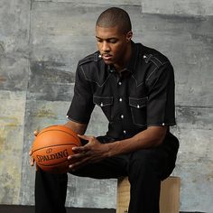 Derrick Favors