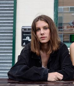 Ellie Rowsell