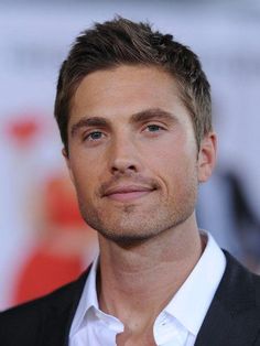 Eric Winter