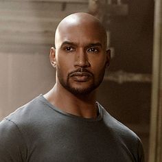 Henry Simmons