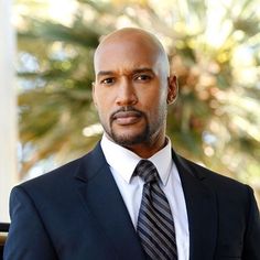 Henry Simmons