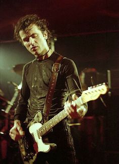 Hugh Cornwell