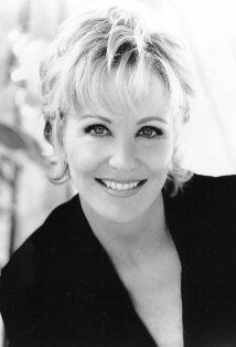 Joanna Kerns