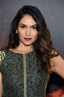 Lela Loren