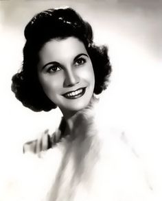 Maxene Andrews