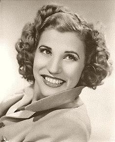 Maxene Andrews