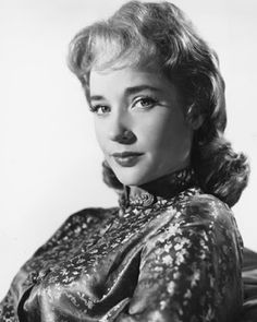 Sylvia Syms