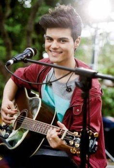 Abraham Mateo