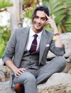 Avan Jogia