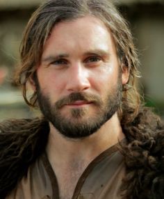 Clive Standen