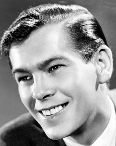 Johnnie Ray