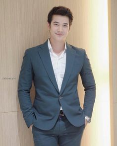 Mario Maurer