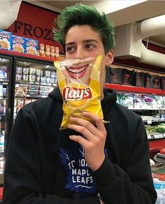 Milo Manheim