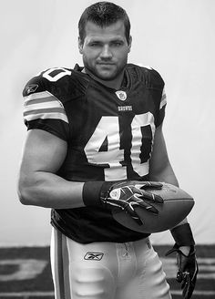 Peyton Hillis