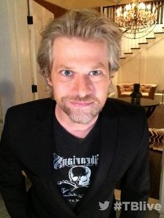 Todd Lowe