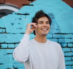 Tyler Blackburn