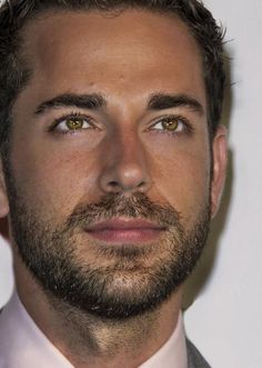 Zachary Levi