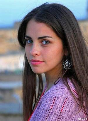 Ana Ularu