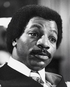 Carl Weathers