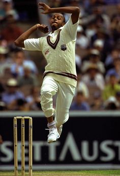 Courtney Walsh