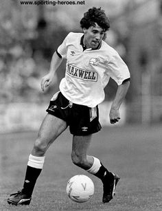 Dean Saunders