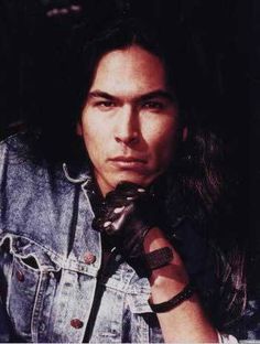 Eric Schweig