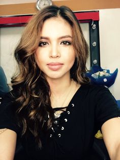 Maine Mendoza