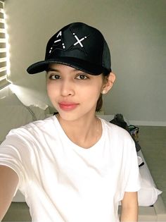 Maine Mendoza