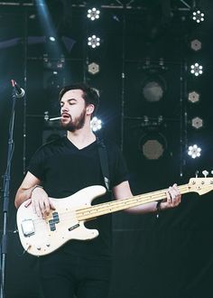 Ross MacDonald