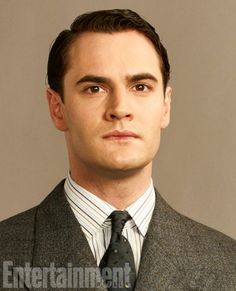 Tom Bateman