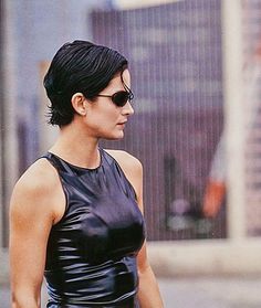 Carrie-Anne Moss