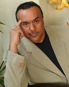 Howard Hewett