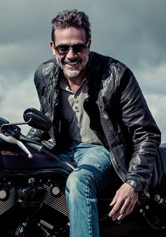 Jeffrey Dean Morgan