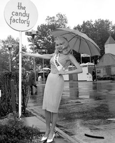 Joi Lansing