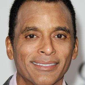 Jon Secada