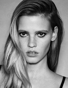 Lara Stone