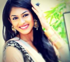 Mrunal Thakur