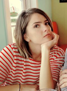 Shelley Hennig