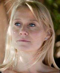 Trine Dyrholm