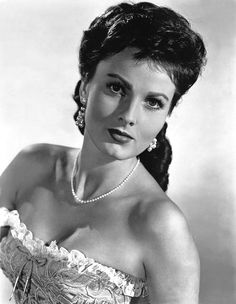 Ursula Thiess