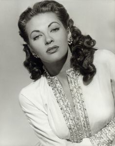 Yvonne De Carlo